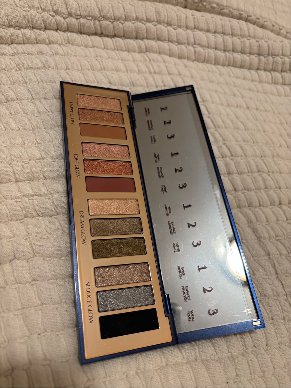 Charlotte Tilbury INSTANT EYE PALETTE
STARRY EYES TO HYPNOTISE